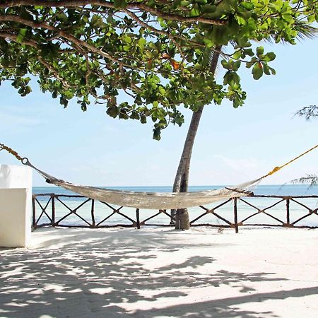 Manolo Beach Resort Ероа Экстерьер фото