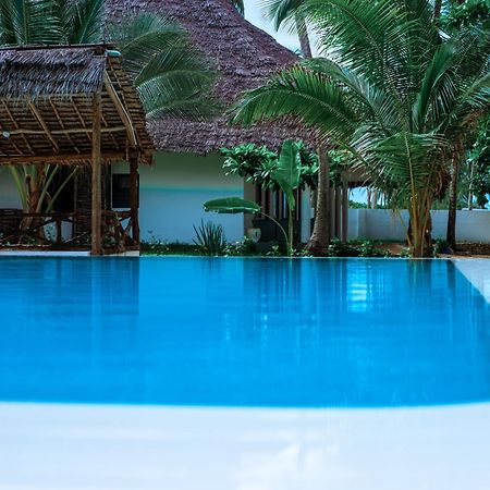 Manolo Beach Resort Ероа Экстерьер фото