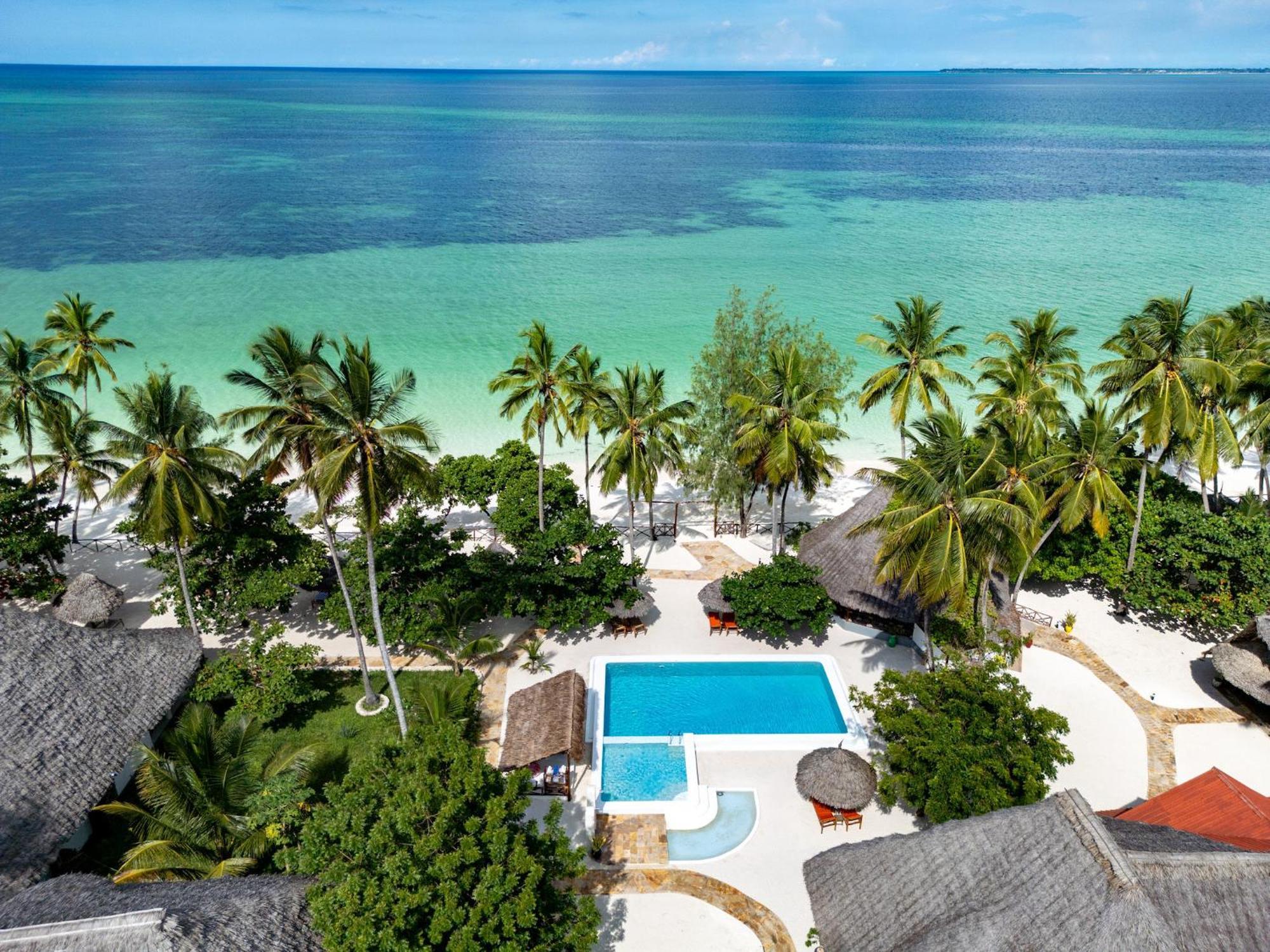 Manolo Beach Resort Ероа Экстерьер фото