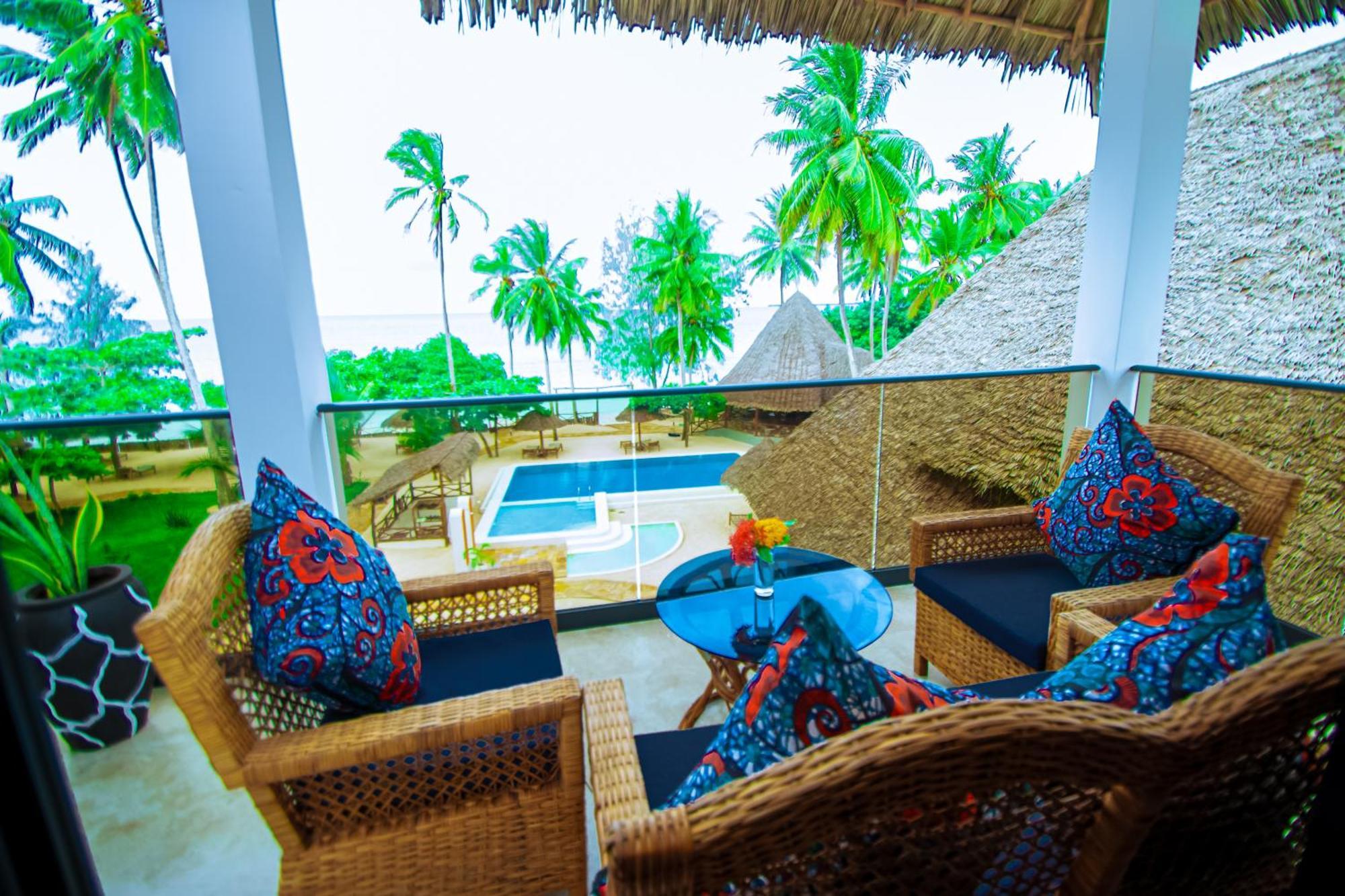 Manolo Beach Resort Ероа Экстерьер фото