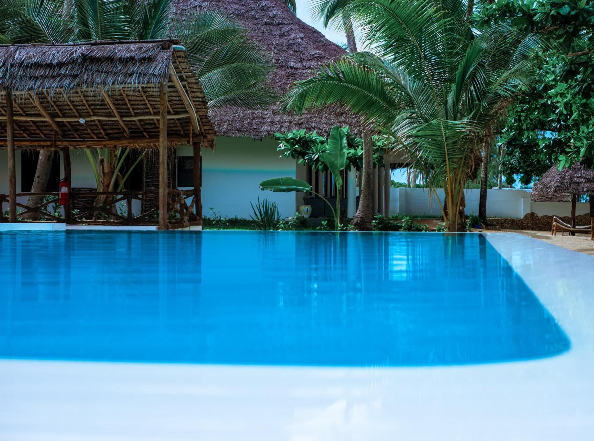 Manolo Beach Resort Ероа Экстерьер фото